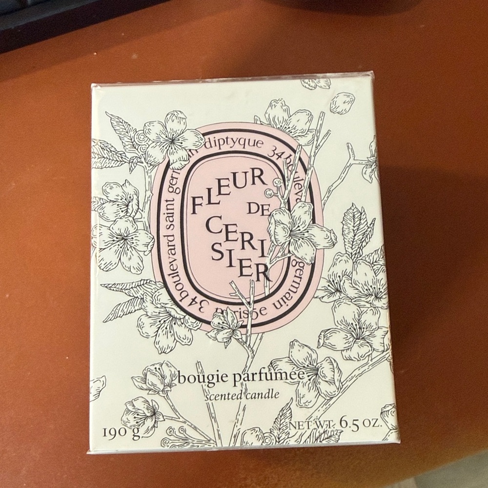 Diptyque Fleur De Cerisier Candle